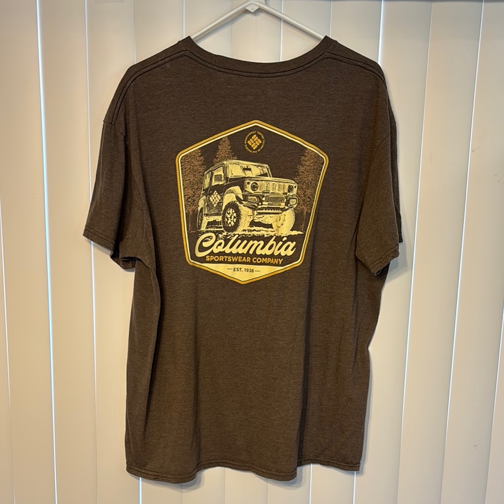 Columbia Brown Graphic T-Shirt